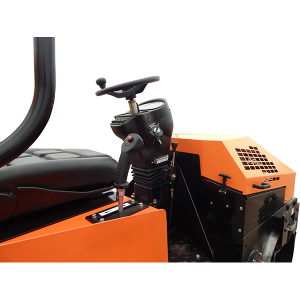 Виброкаток GROST VR1500 Виброкаток GROST VR1500