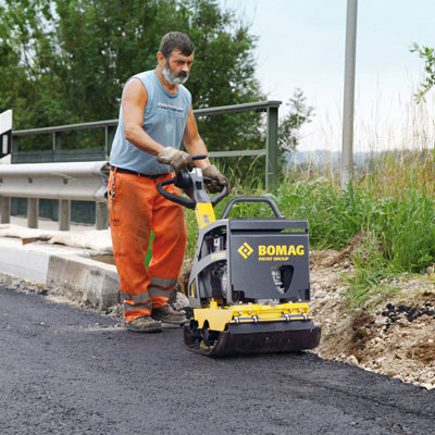 Виброплита Bomag BPR 25/50 (реверсивная) Виброплита Bomag BPR 25/50 (реверсивная)