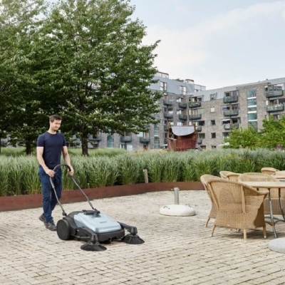 Машина подметальная Nilfisk SW250 Машина подметальная Nilfisk SW250
