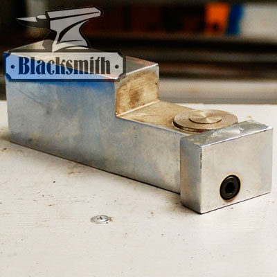 Станок гибочный универсальный Blacksmith MB21-30 Станок гибочный универсальный Blacksmith MB21-30