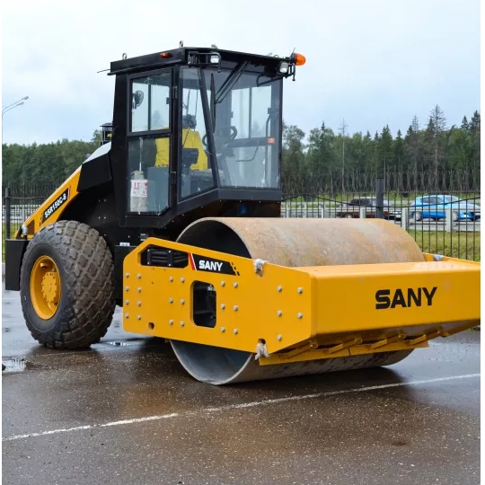 Дорожный каток SANY SSR150C-8 Дорожный каток SANY SSR150C-8