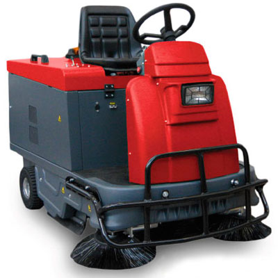 Машина подметальная IPC Portotecnica LION 1250 S Машина подметальная IPC Portotecnica LION 1250 S