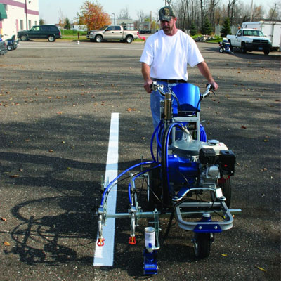 Машина разметочная Graco LineLazer Hydraulic (2 пистолета) Машина разметочная Graco LineLazer Hydraulic (2 пистолета)
