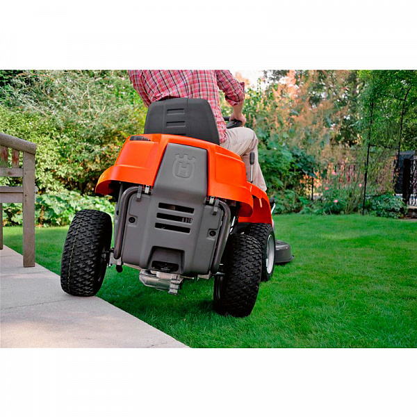 Райдер Husqvarna R 112C5 (9671785-01) Райдер Husqvarna R 112C5 (9671785-01)