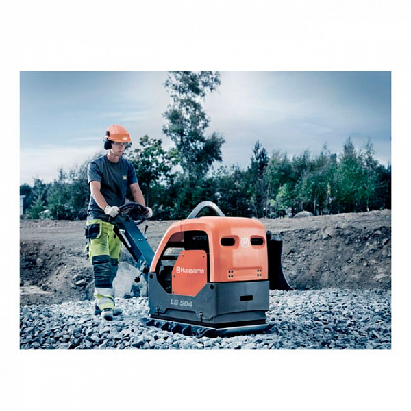Реверсивная виброплита Husqvarna LG 504 DEW (9678555-07) Реверсивная виброплита Husqvarna LG 504 DEW (9678555-07)