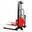 Штабелер с электроподъемом NOBLELIFT SPM 1025 W с раздвижными вилами Штабелер с электроподъемом NOBLELIFT SPM 1025 W с раздвижными вилами