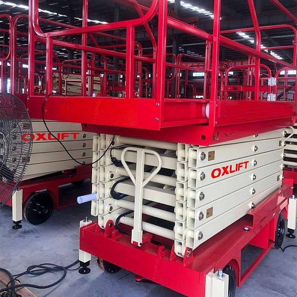 Ножничный подъемник OXLIFT QX-050-120 AC/DC 12000 мм 500 кг Ножничный подъемник OXLIFT QX-050-120 AC/DC 12000 мм 500 кг