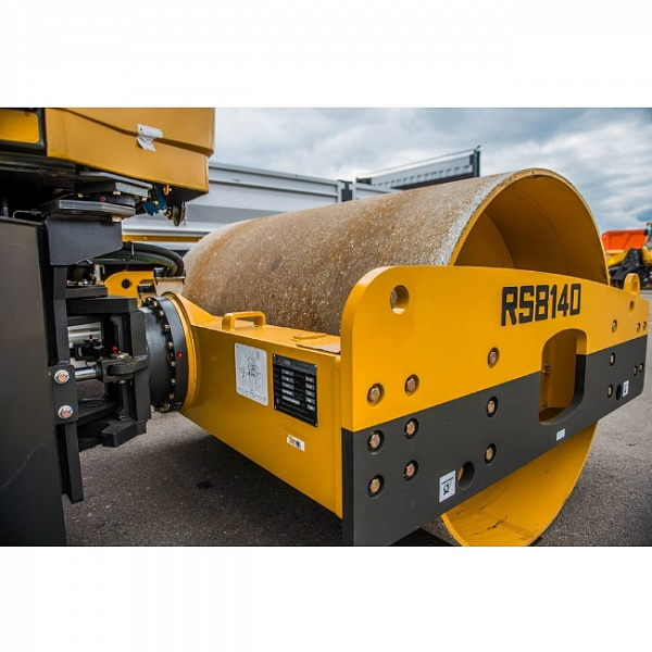 Каток дорожный SDLG RS8140 Каток дорожный SDLG RS8140