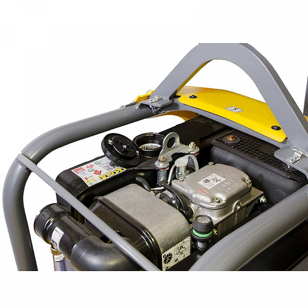 Виброплита реверсивная Atlas Copco LG 504 DE (550x900, Hatz 1D81Z) Виброплита реверсивная Atlas Copco LG 504 DE (550x900, Hatz 1D81Z)