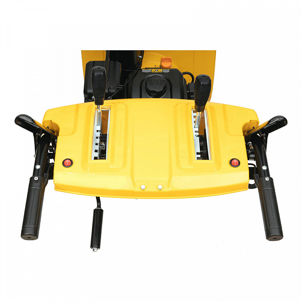 Бензиновая снегоуборочная машина Denzel SBM 610S PRO Бензиновая снегоуборочная машина Denzel SBM 610S PRO