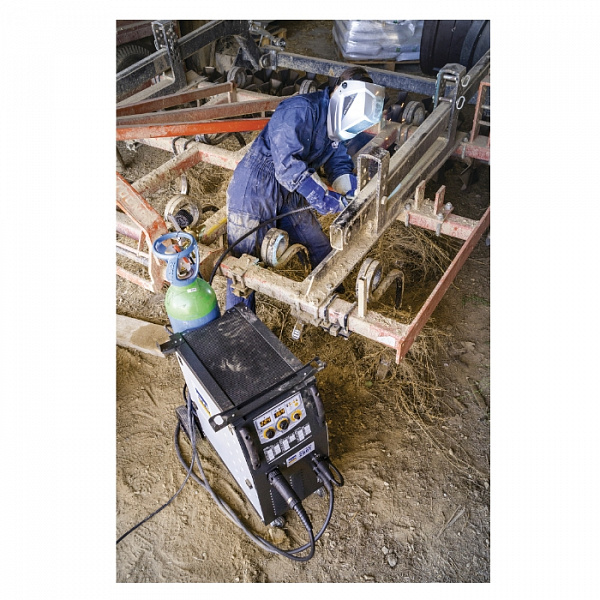 Сварочный инвертор GYS MULTIWELD 250T Сварочный инвертор GYS MULTIWELD 250T