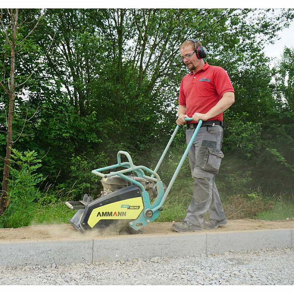 Виброплита Ammann APF 15/40 Виброплита Ammann APF 15/40