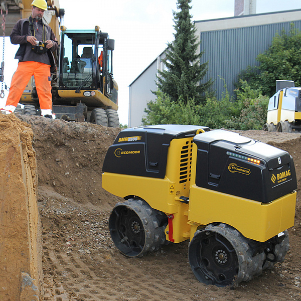 Уплотнитель траншейный Bomag BMP 8500 Уплотнитель траншейный Bomag BMP 8500