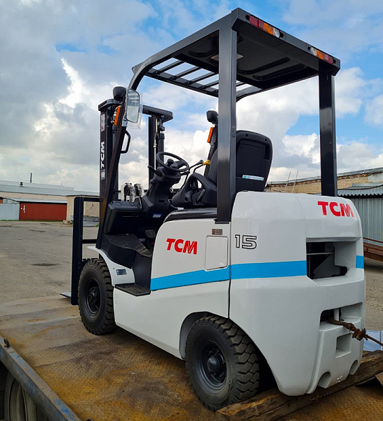 Погрузчик дизельный TCM FHD15T3Z Погрузчик дизельный TCM FHD15T3Z