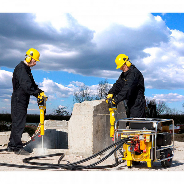 Гидростанция Atlas Copco LP 18 Twin PE, class C/E Гидростанция Atlas Copco LP 18 Twin PE, class C/E