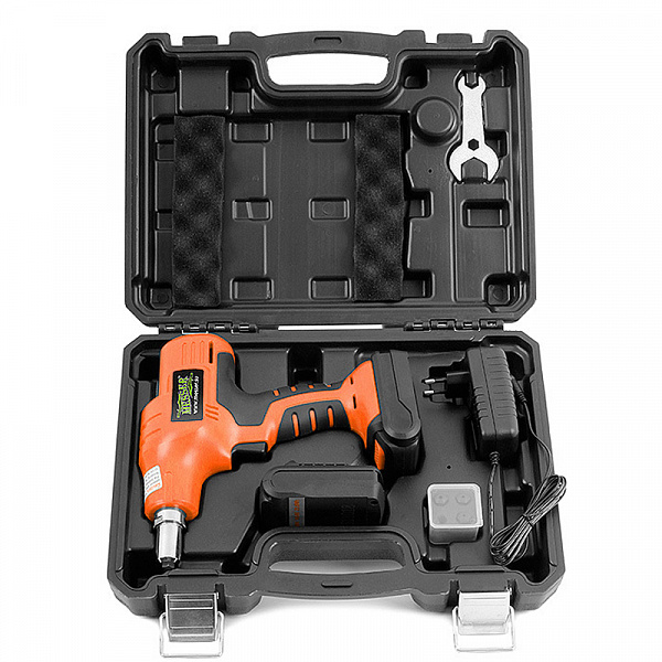 Аккумуляторный заклепочник Messer W4560 c двумя аккумуляторами Аккумуляторный заклепочник Messer W4560 c двумя аккумуляторами