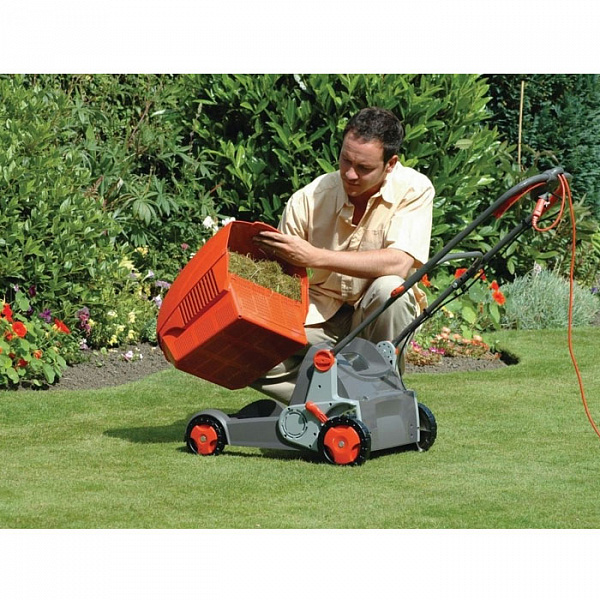 Скарификатор электрический Flymo Compact 3400 9668312-01 Скарификатор электрический Flymo Compact 3400 9668312-01