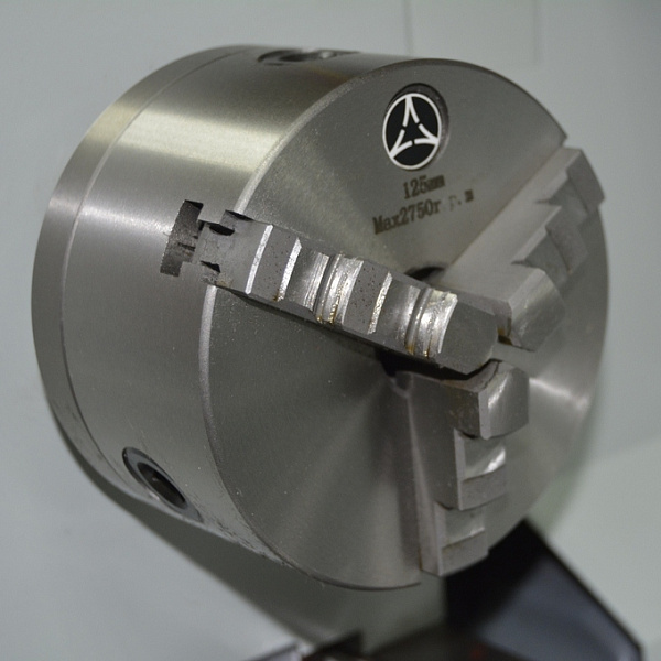 Станок токарный Metal Master MML 250x550 Станок токарный Metal Master MML 250x550