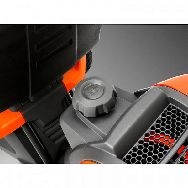 Райдер Husqvarna R 112C5 (9671785-01) Райдер Husqvarna R 112C5 (9671785-01)